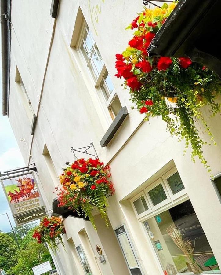 The Coach And Horses Inn Chepstow Eksteriør billede