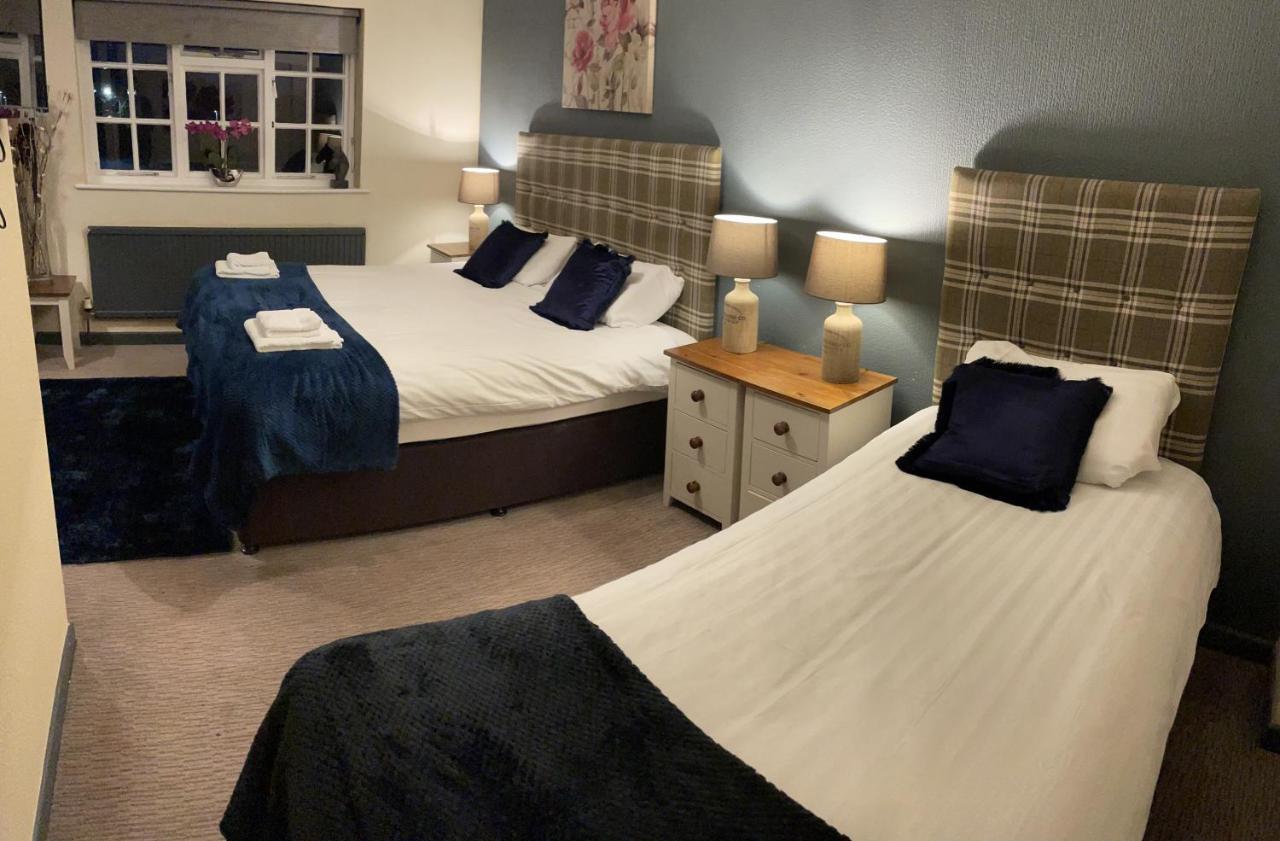 The Coach And Horses Inn Chepstow Eksteriør billede