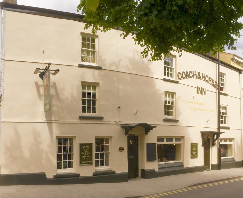 The Coach And Horses Inn Chepstow Eksteriør billede